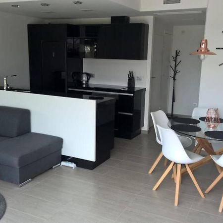 Sun Terrace Apartment 托雷维耶哈 外观 照片