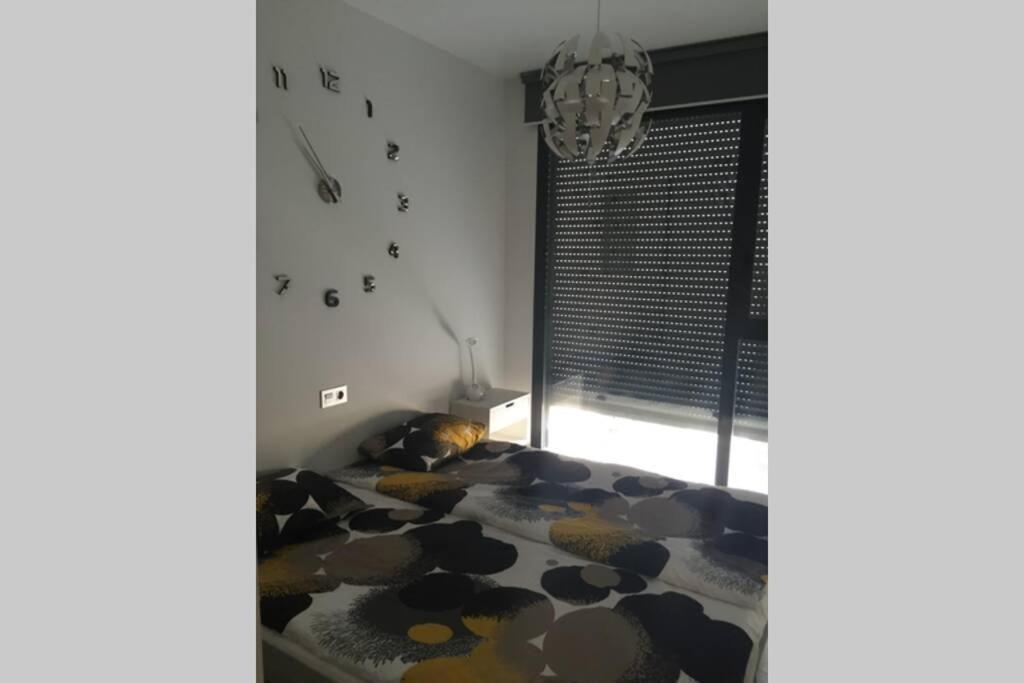 Sun Terrace Apartment 托雷维耶哈 外观 照片